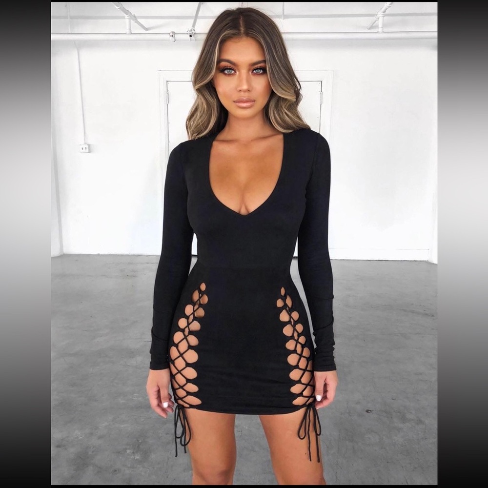 Babyboo Fashion Elegant Black Lace-Up Dress